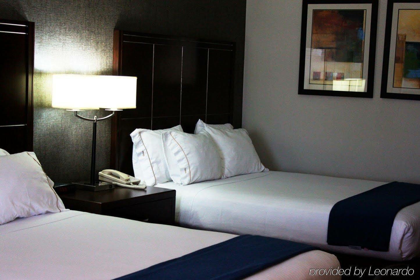 Hotel Express - Sea World Area By Ihg San Diego