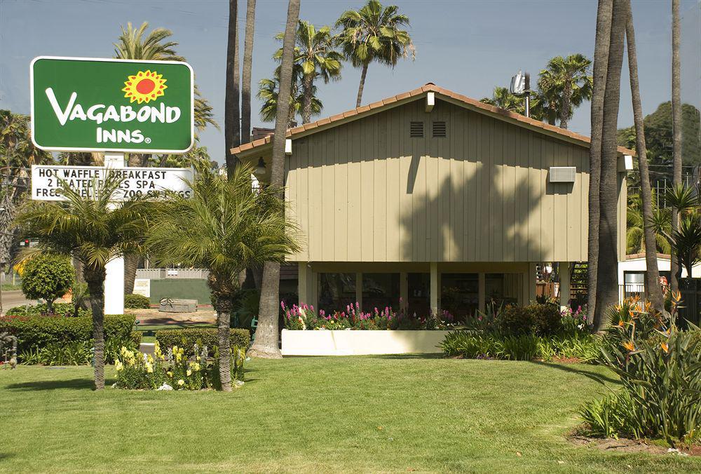 Iris - Mission Valley-san Diego Zoo-seaworld 2*