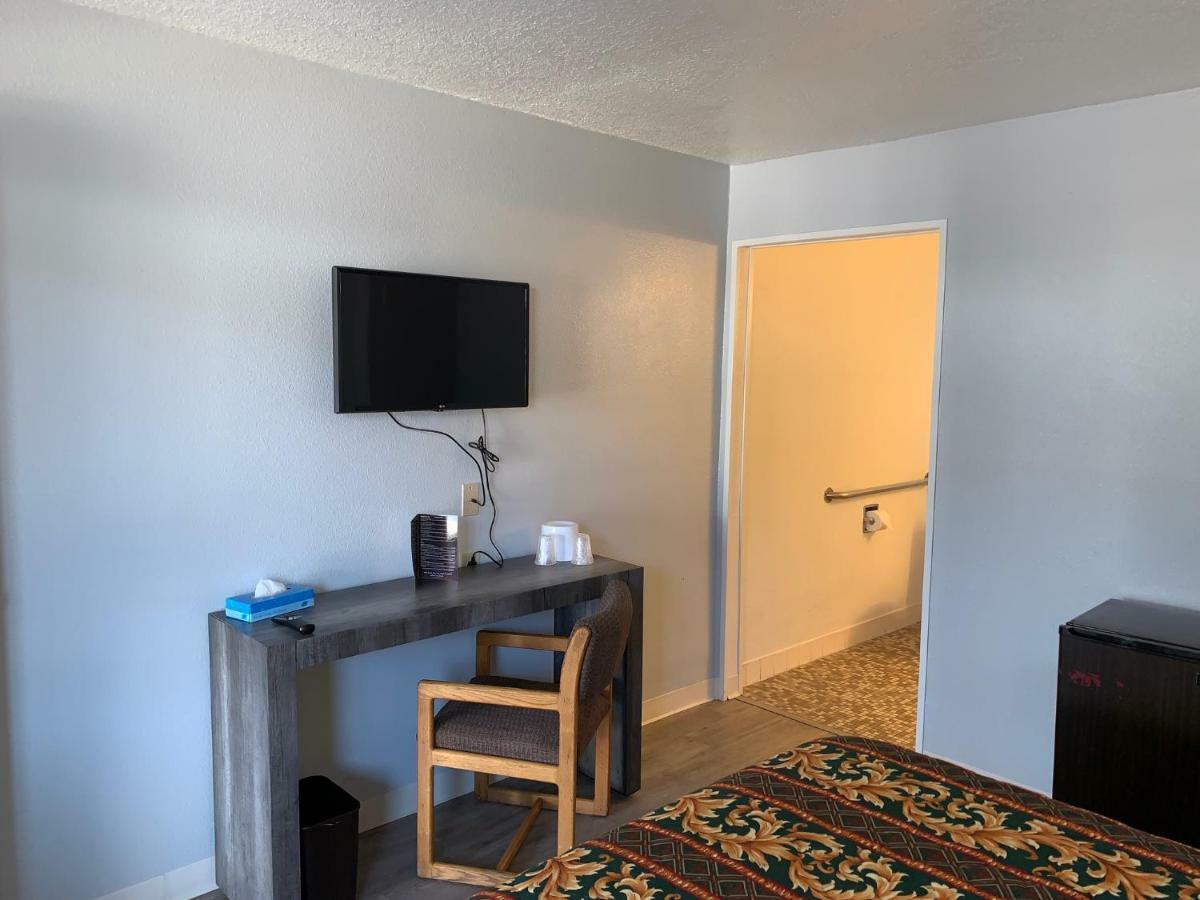Motel Ez 8 Old Town 2*