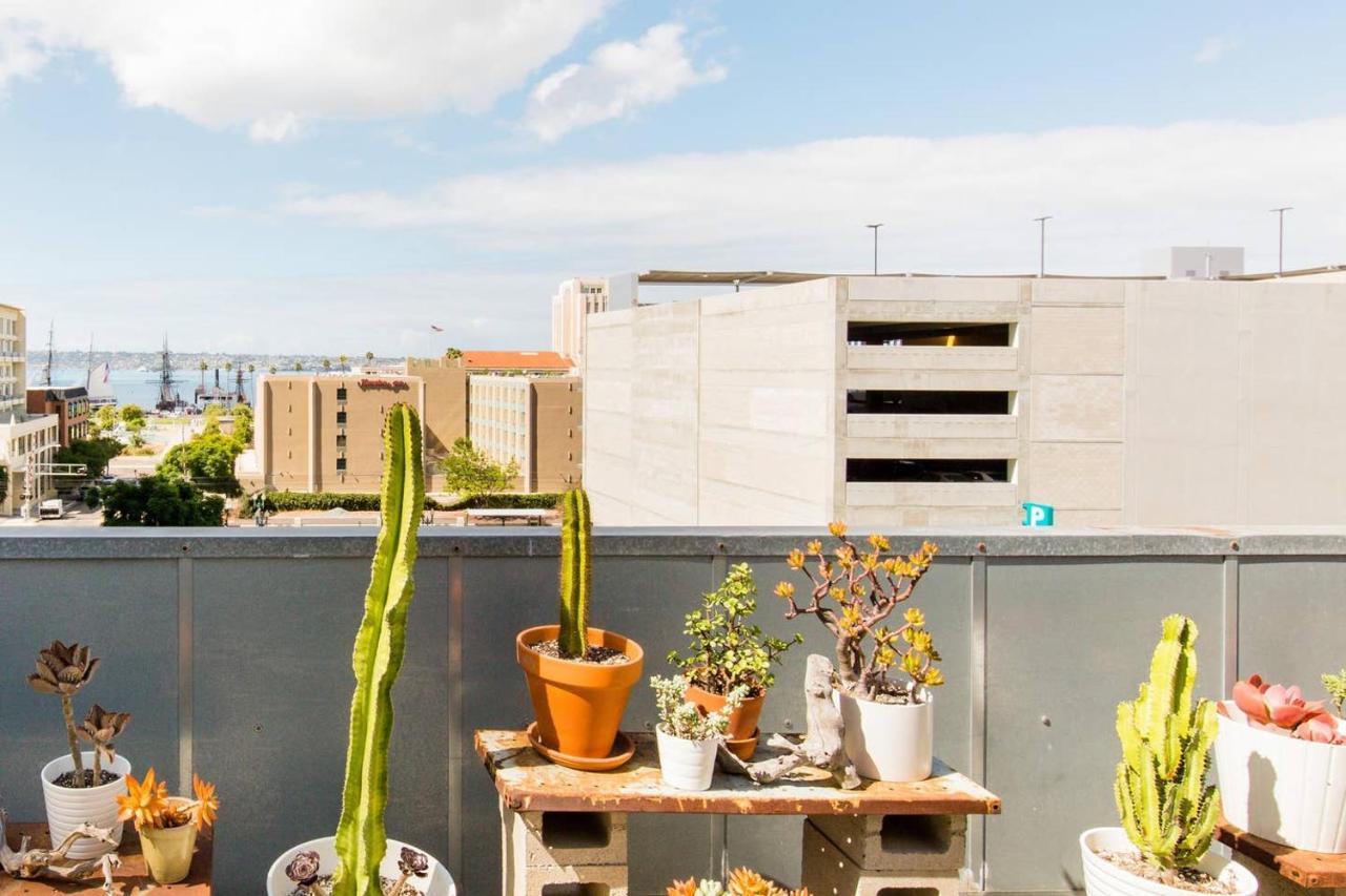 Look Out Over Little Italy From A Unique Urban Treehouse Apartment *