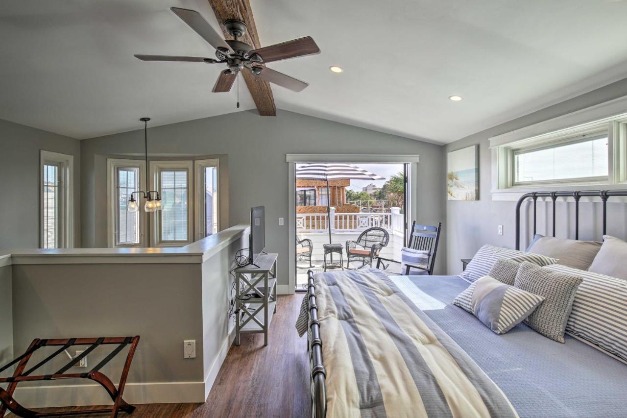 - Walk To Sail Bay And Mission Beach!