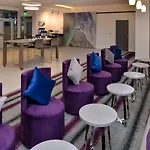 Holiday Inn Express & Suites San Diego - Mission Valley By Ihg