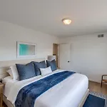 Surf Shack 6