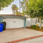 Oceanfront Dog Friendly Home With Waterfront Porch, Gas Grill, Hot Tub & Fire Pit