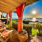 Oceanfront Dog Friendly Home With Waterfront Porch, Gas Grill, Hot Tub & Fire Pit