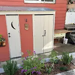 Big Red Lodge Cottage