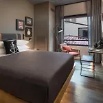 Moxy San Diego Gaslamp Quarter