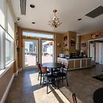 Gaslamp Plaza Suites