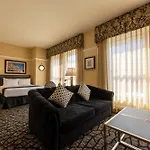Gaslamp Plaza Suites