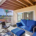 Luxurious Villa With Pool & Spa