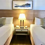 Downtown San Diego Lodge