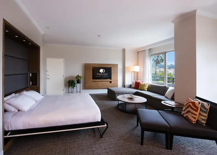 Doubletree By Hilton San Diego-Mission Valley