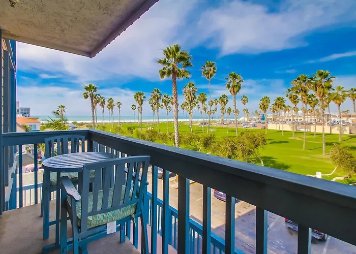 Belmont Patio - Ocean View Pet Friendly Patio & Garage- 5113