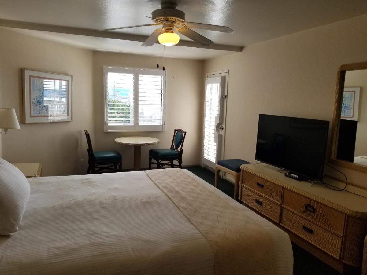 The 3* San Diego