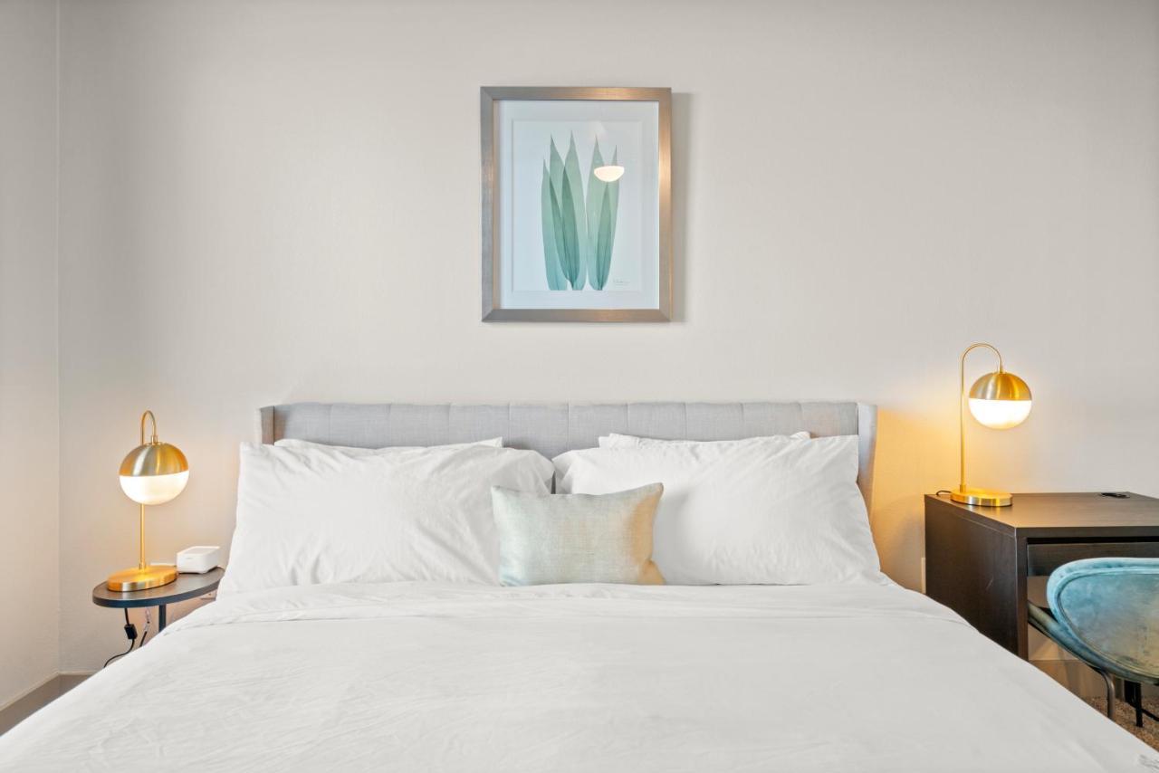 Aparthotel Kasa East Village 5*