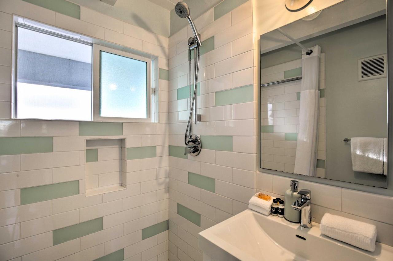 Apartment Chic Bay View Less Than 10 Miles To Dtwn San Diego!