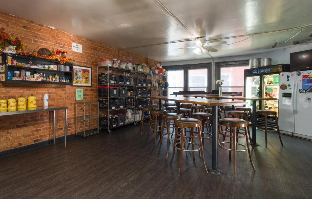 Hostel Lucky D's Youth And Traveler's San Diego