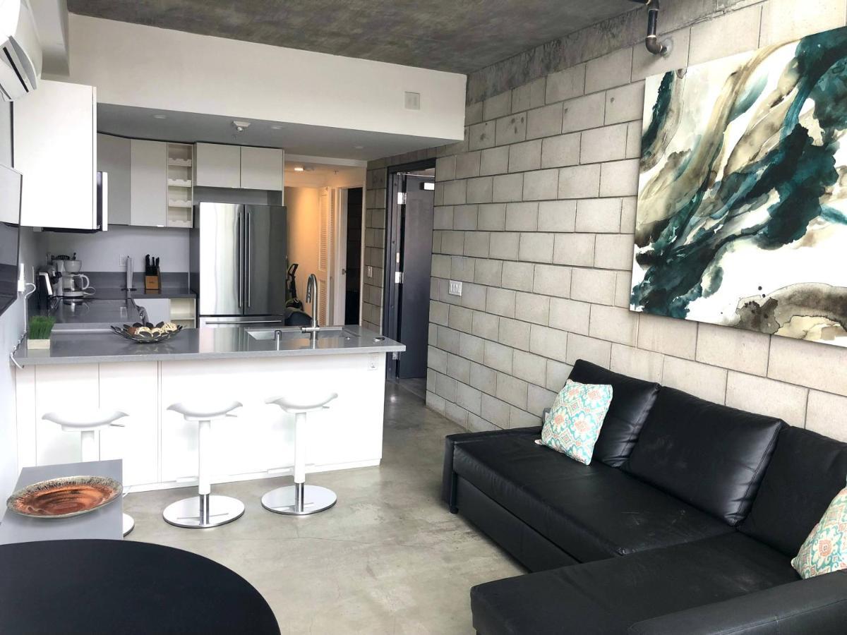 Modern 2 Bdrm W/parking In The Heart Of Hillcrest * San Diego