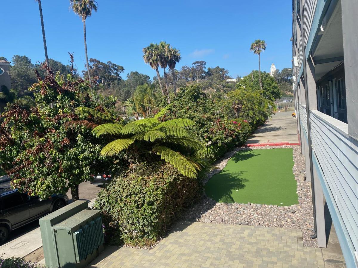 Riverleaf Inn Mission Valley Hotel 2*
