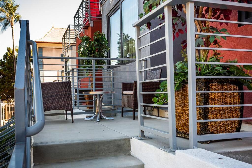 1-bedroom With Cali King Size Bed In Apartment San Diego