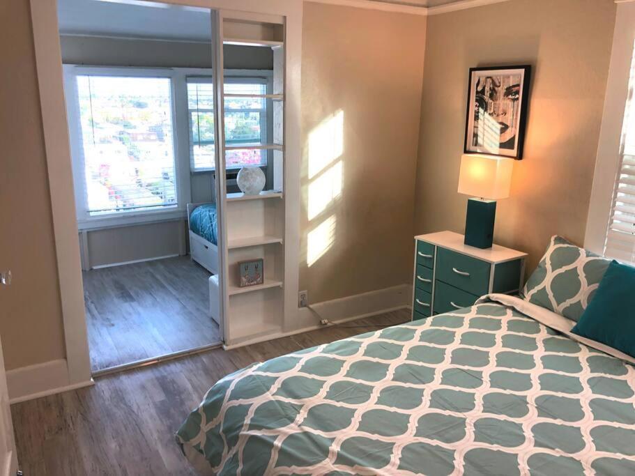 Viva California - Cozy With Backyard Oasis, Bbq & Firepit Apartment *