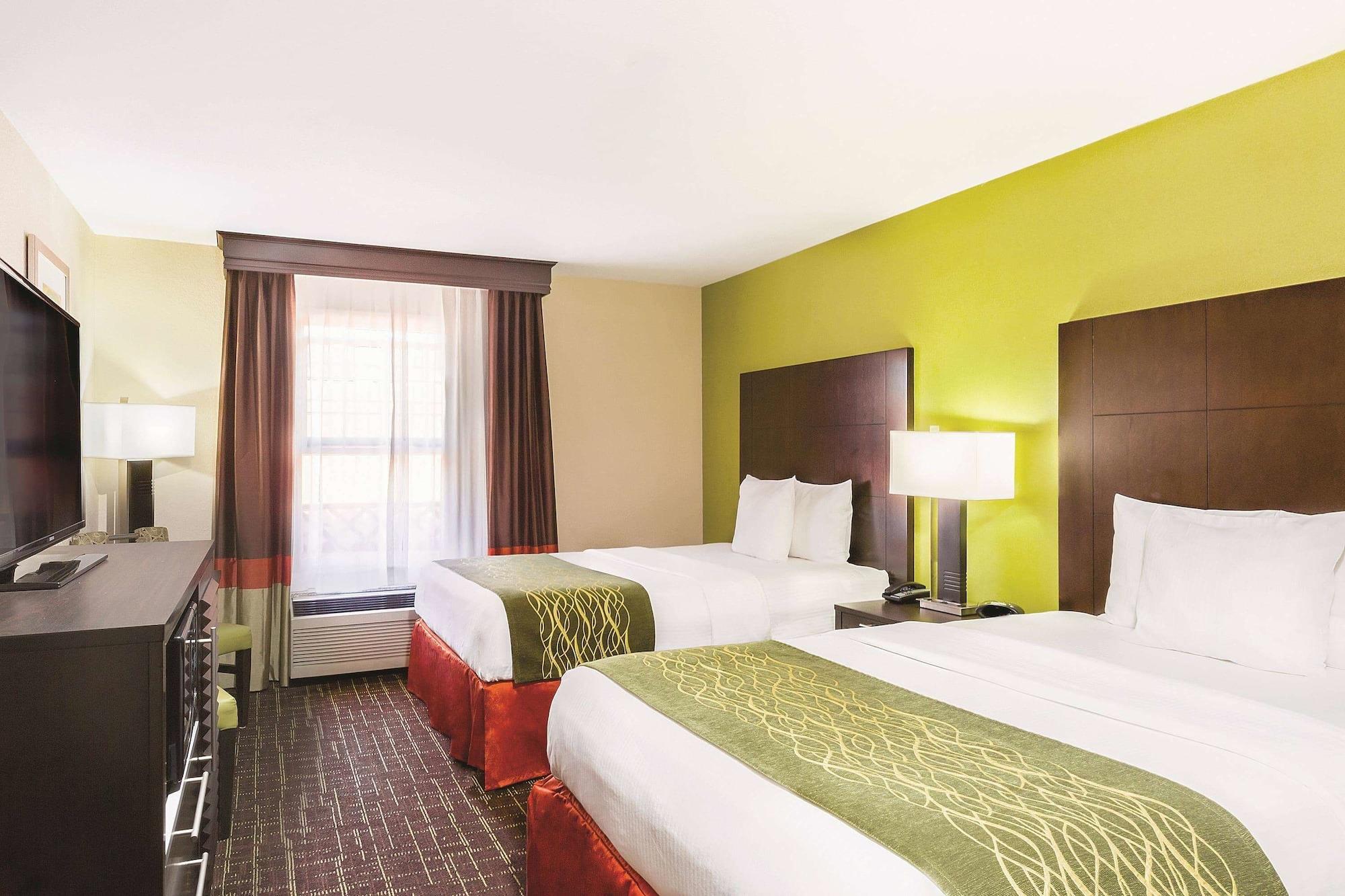 Comfort Old Town Inn 3*