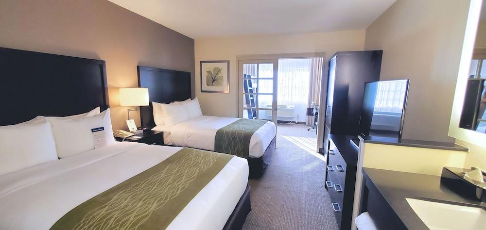 Hotel Western & Zoo -seaworld Area 3*