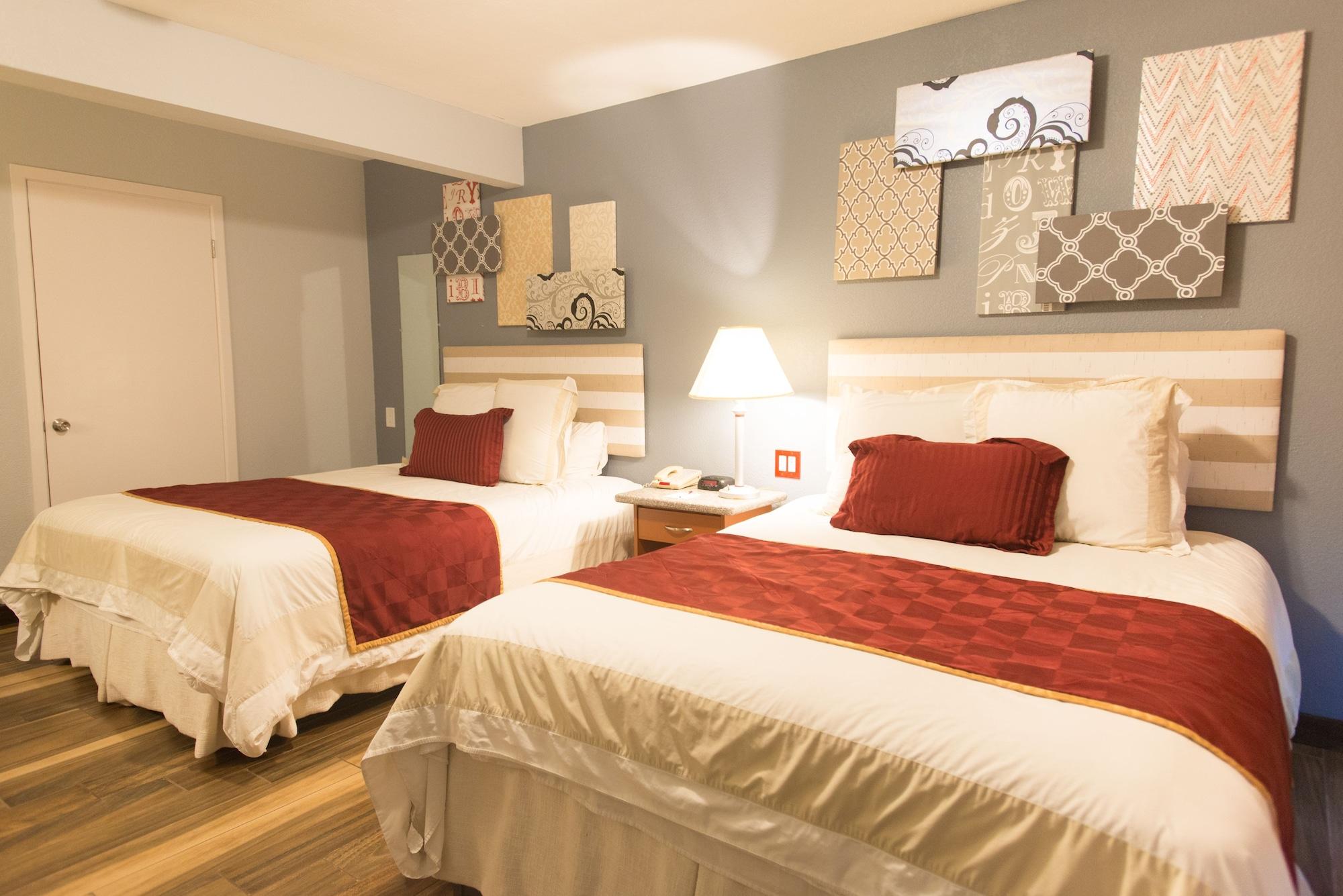 Hotel Ramada By Wyndham Near Seaworld / Mission 2*
