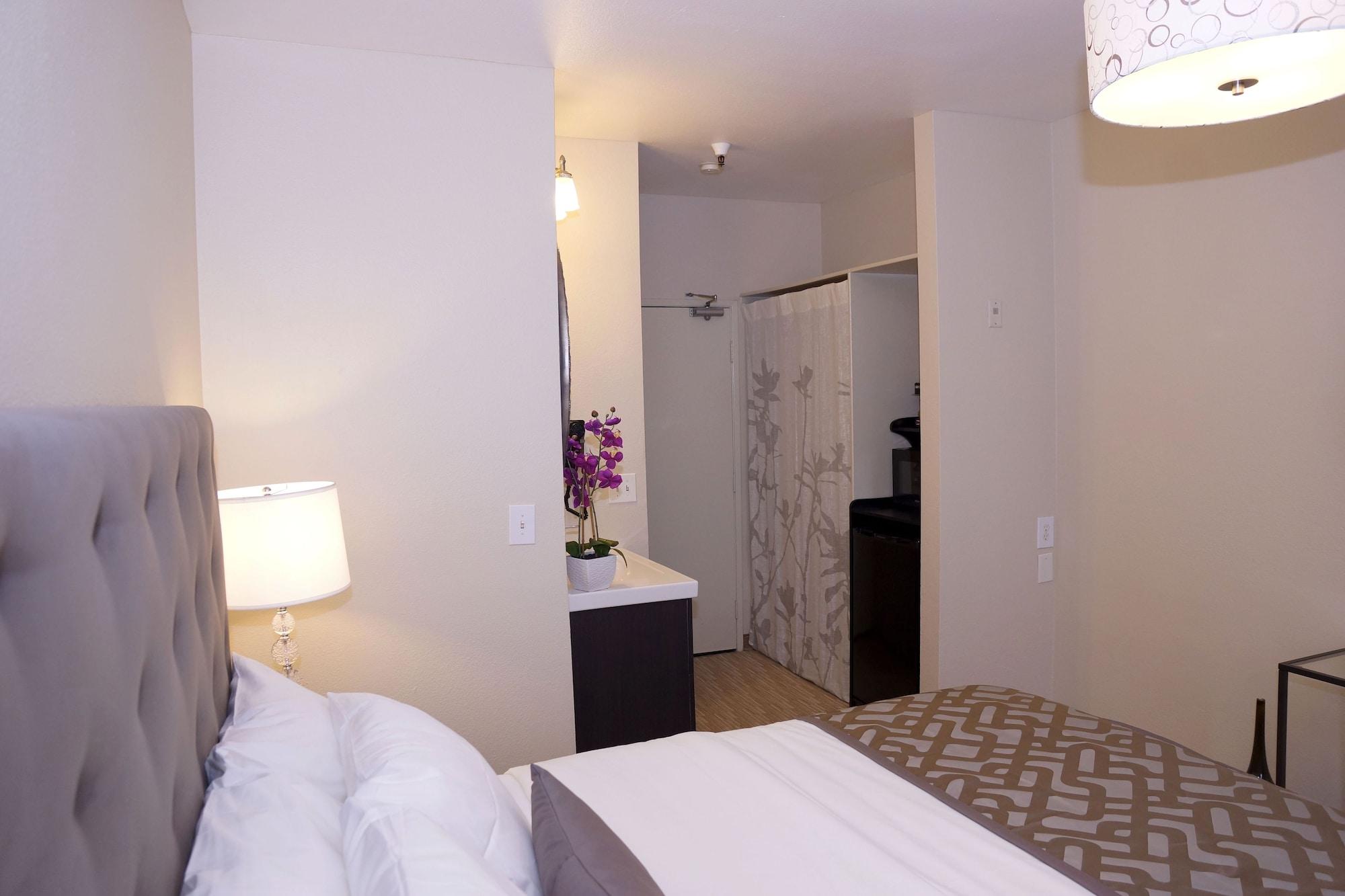 Urban Boutique Hotel- Little Italy, Downtown 3*