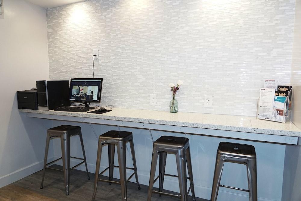 Urban Boutique Hotel- Little Italy, Downtown 3* San Diego