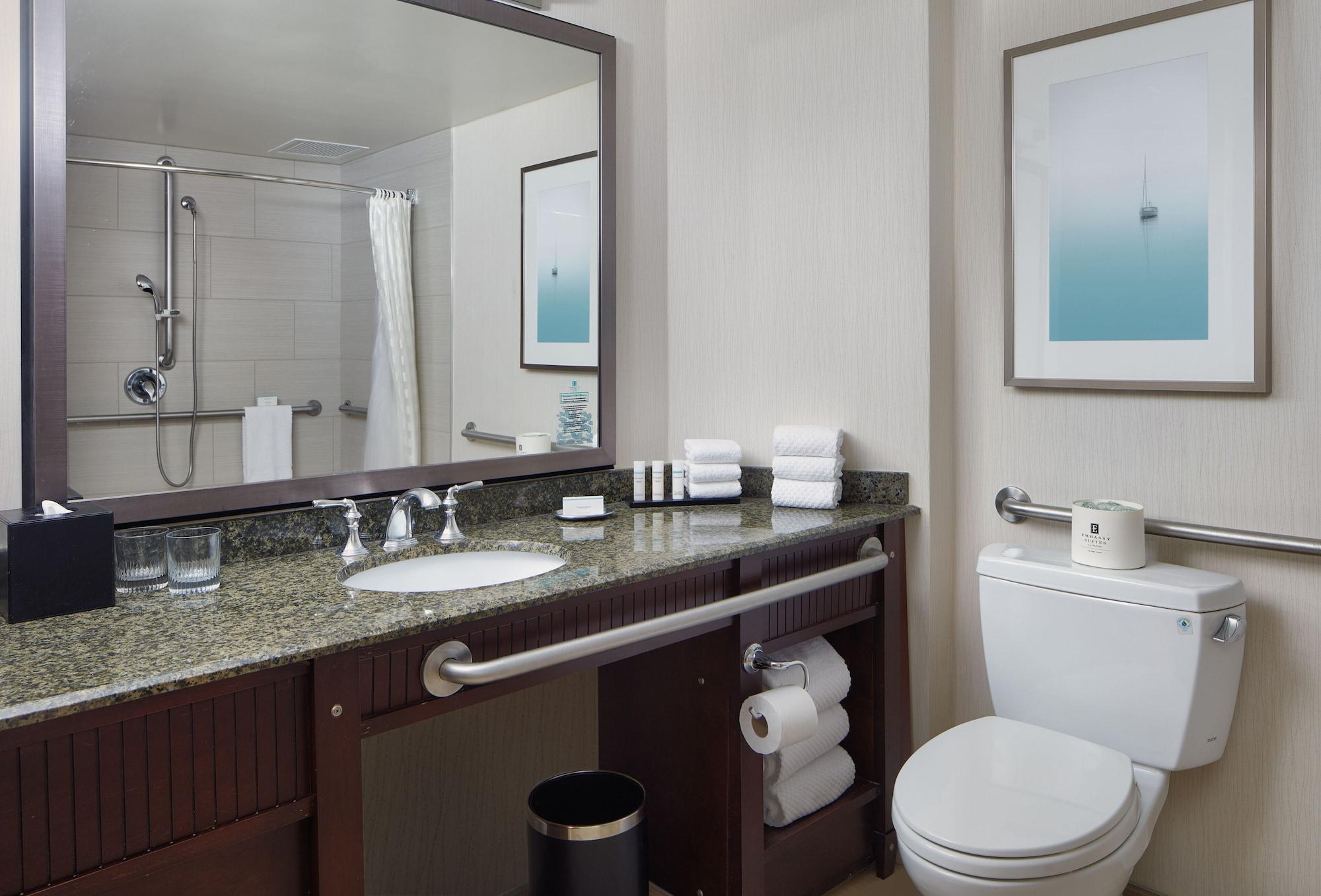 Hotel Embassy By Hilton La Jolla San Diego