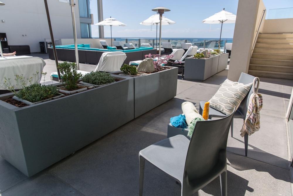 Tower 23 Hotel 4*