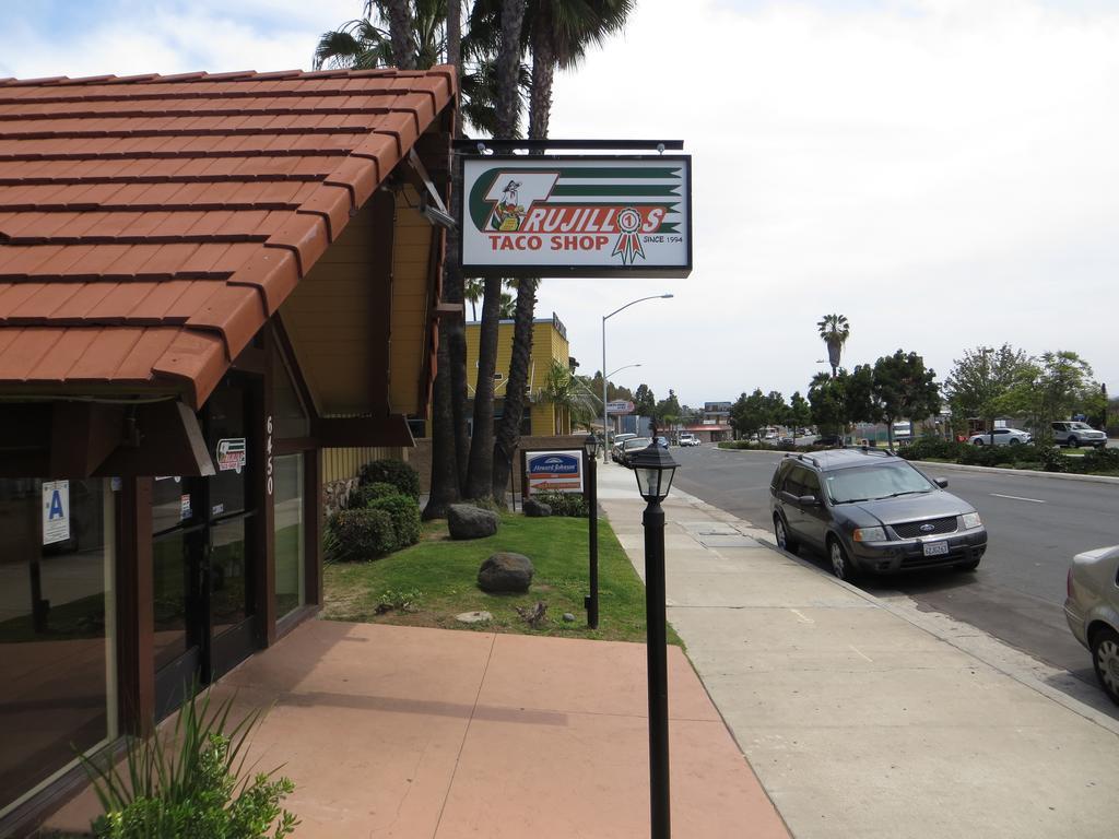 Hotel Howard Johnson - Sdsu - State 2*