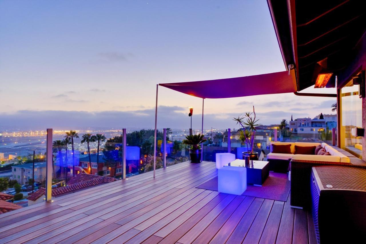 Incredible Hilltop Luxury Bay View Retreat Holiday home