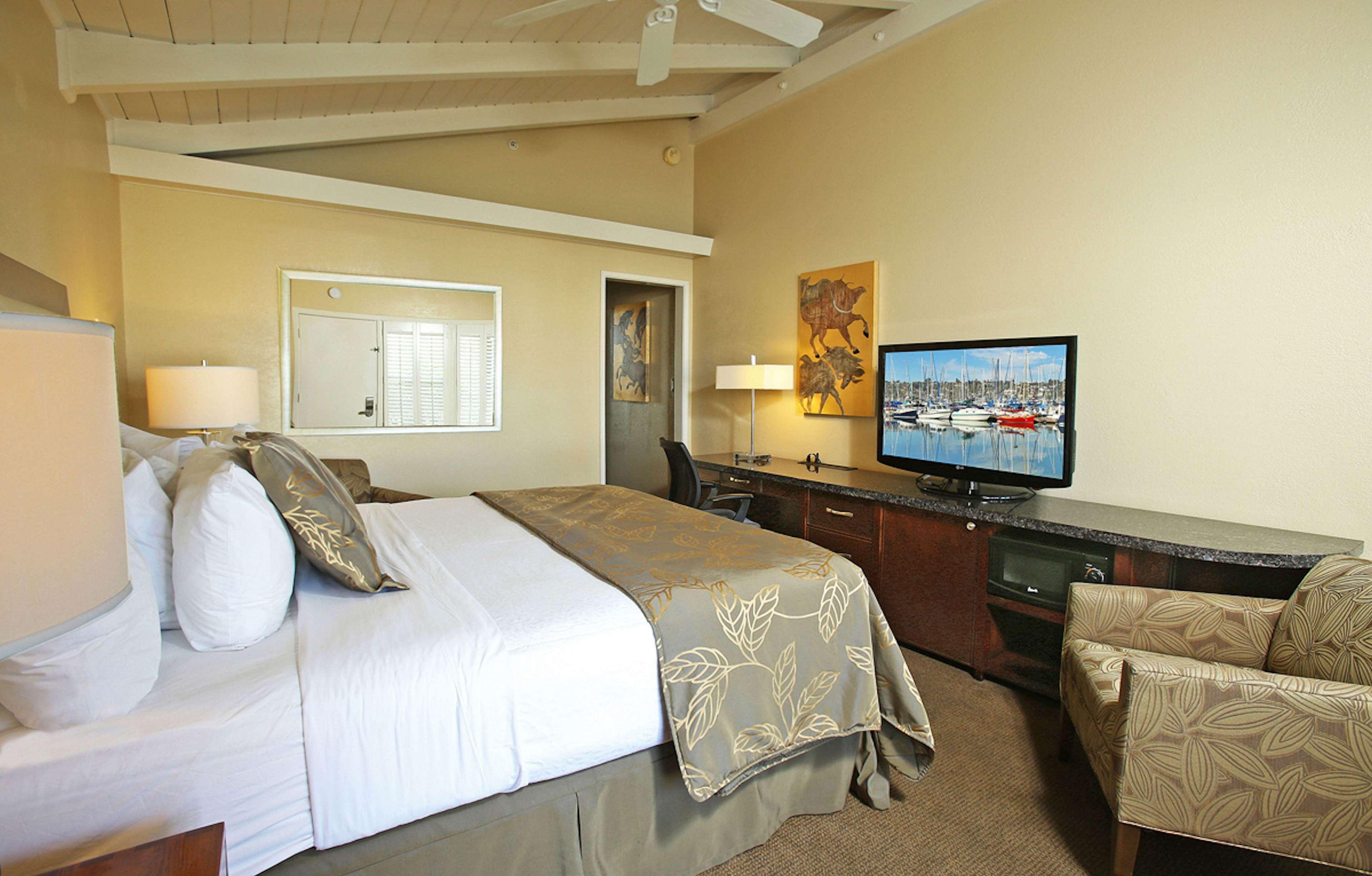 Hotel Western Island Palms & Marina
