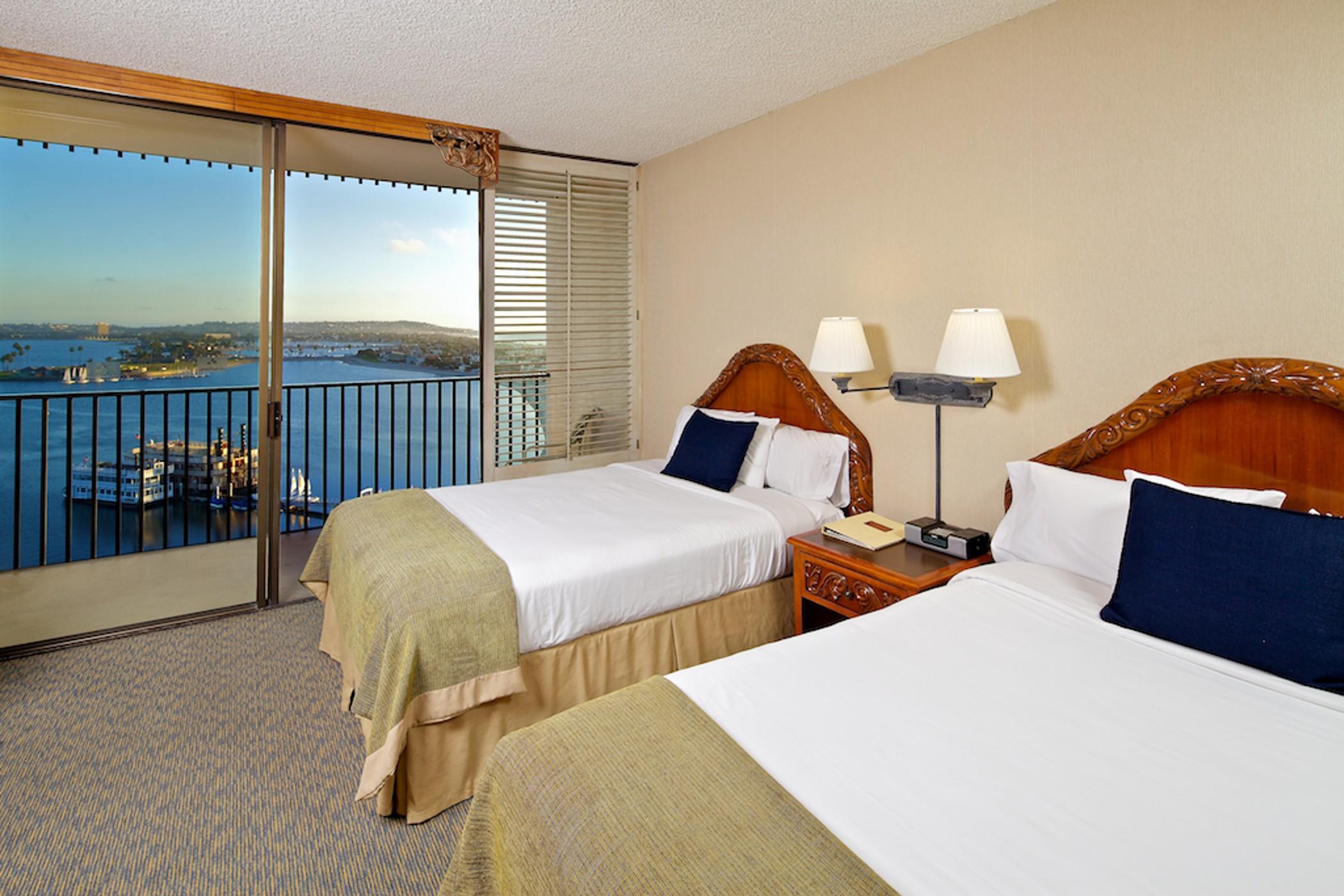 Hotel Catamaran And