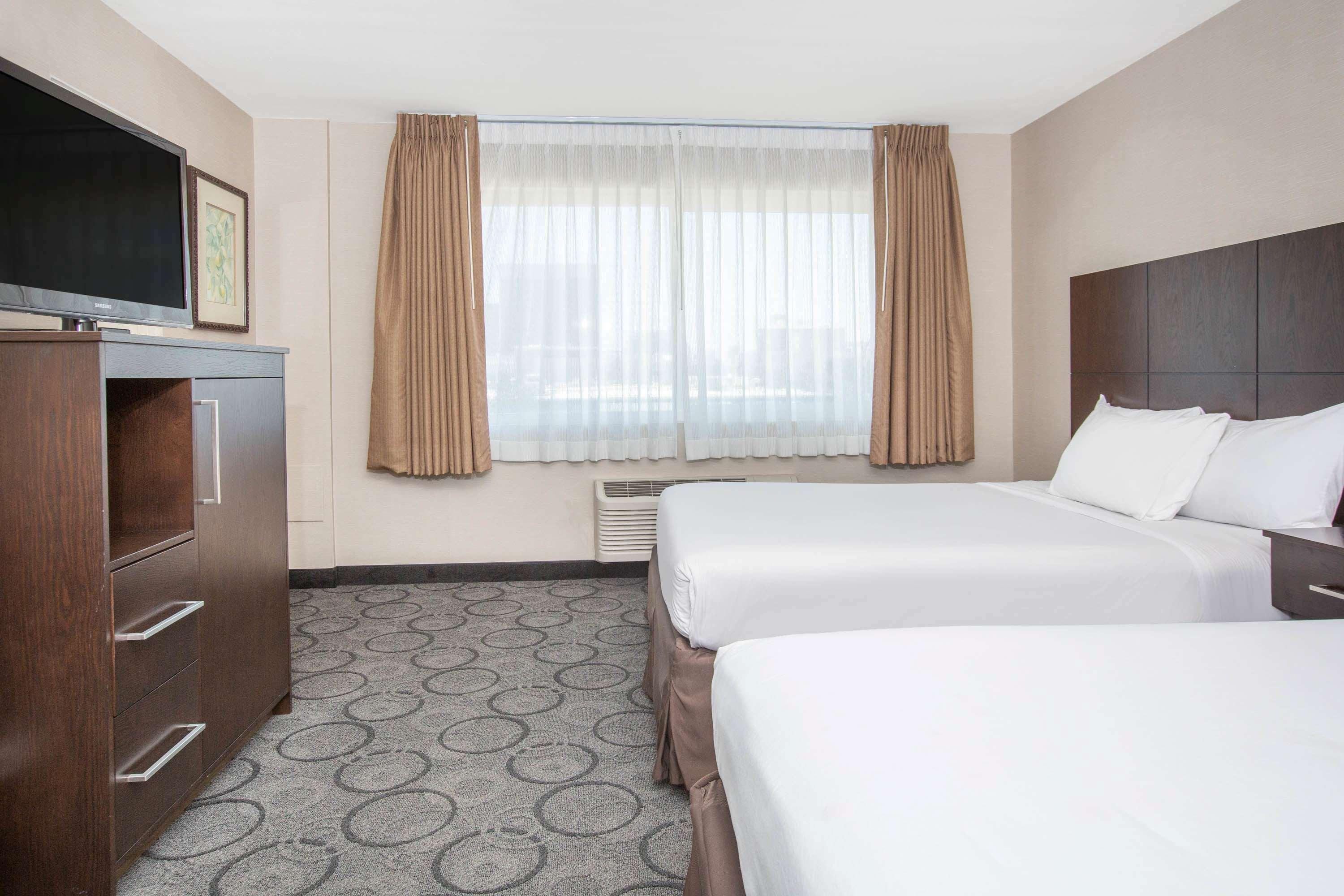 Baymont By Wyndham Downtown