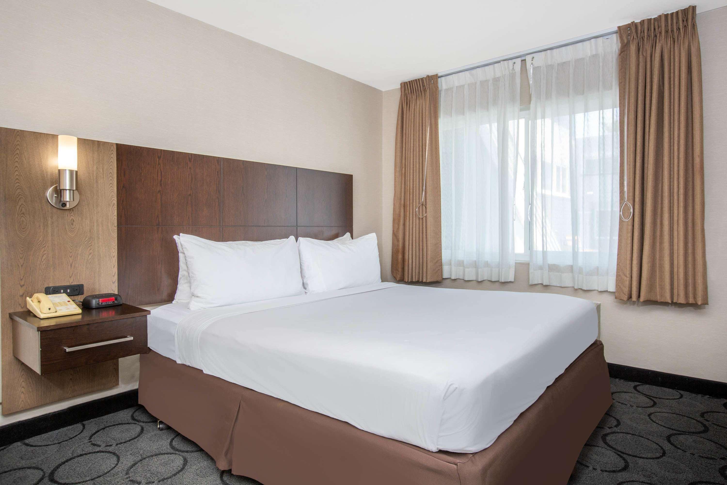 Baymont By Wyndham Downtown Motel San Diego