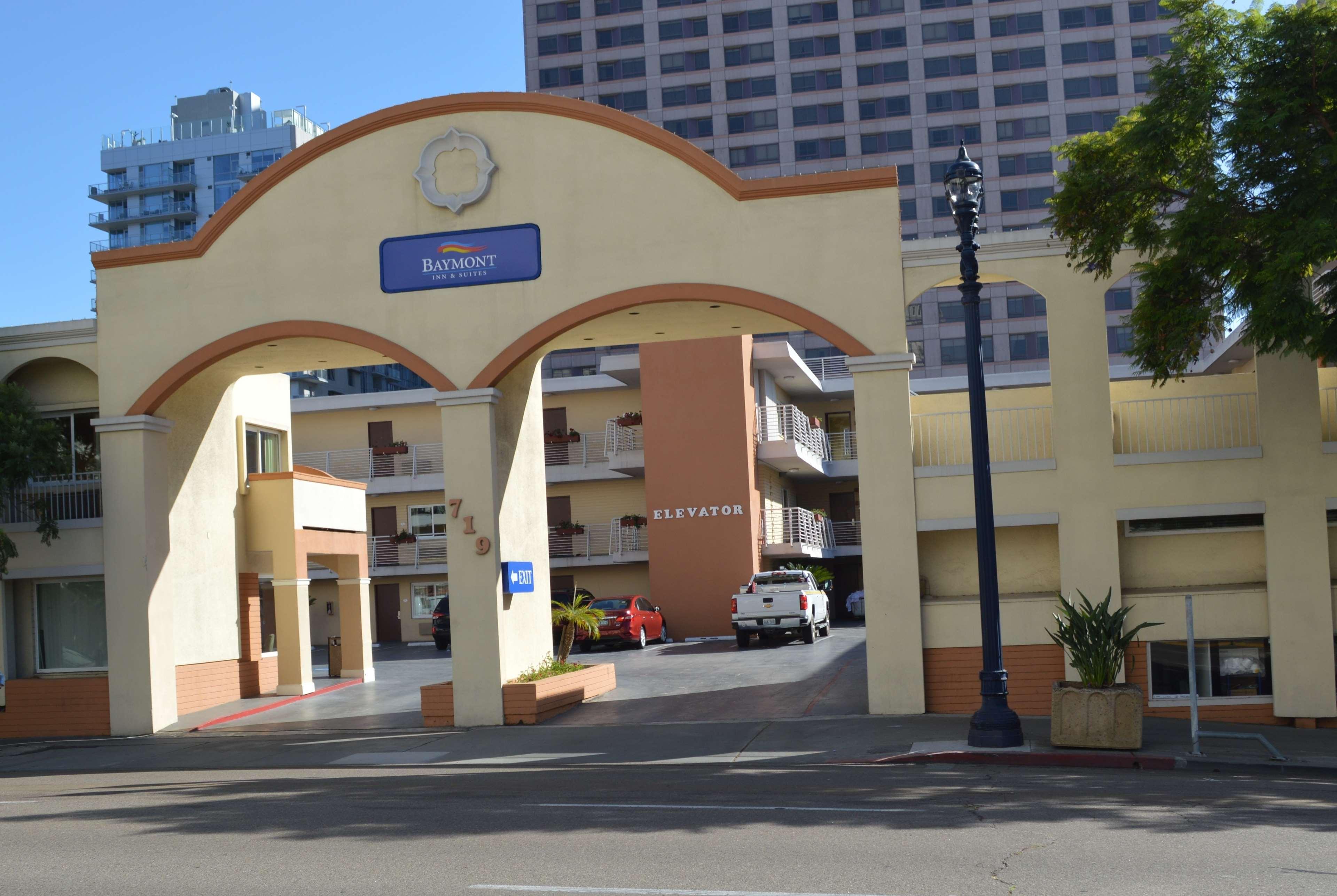 Baymont By Wyndham Downtown Motel San Diego