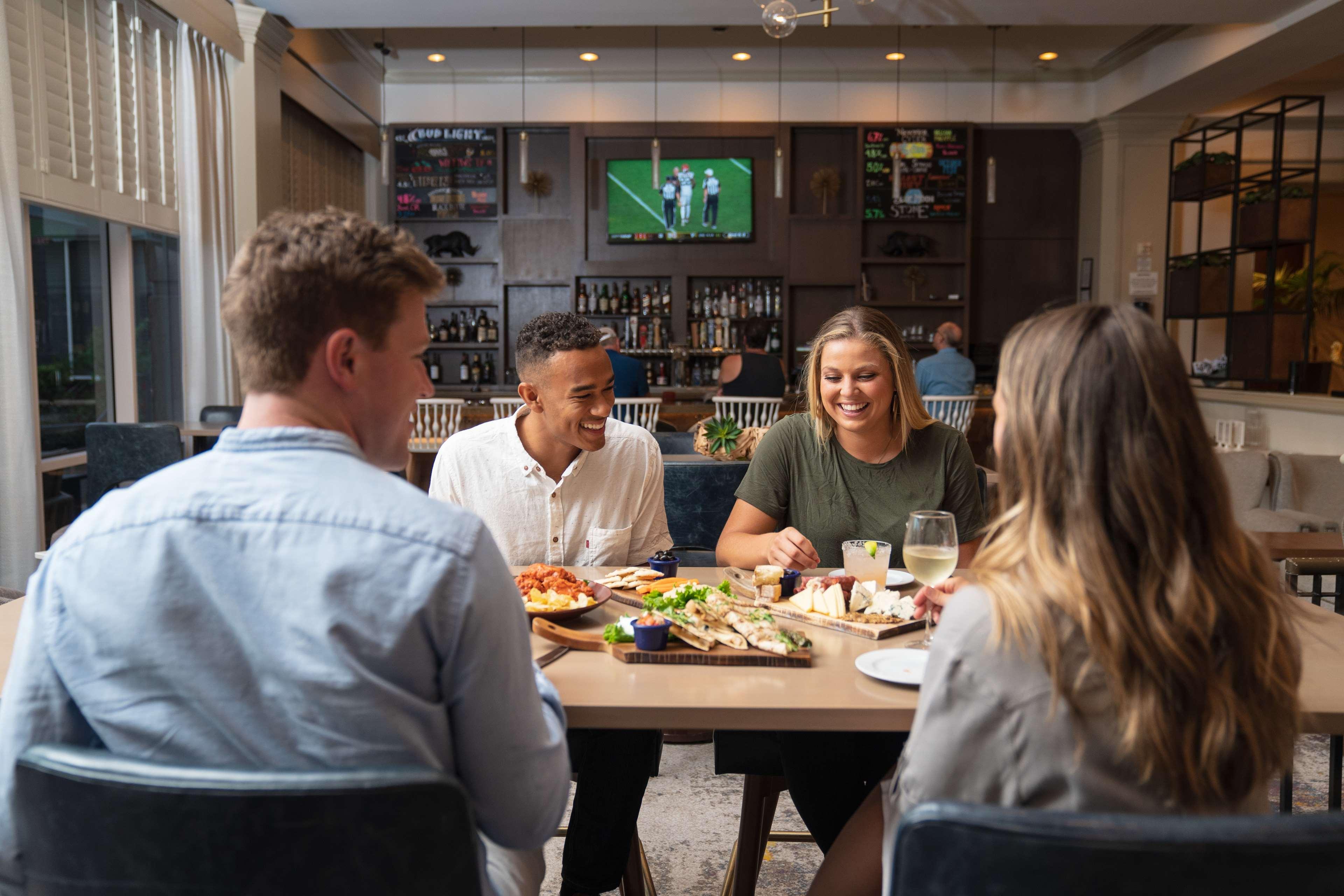 Doubletree By Hilton San Diego-mission Valley Hotel