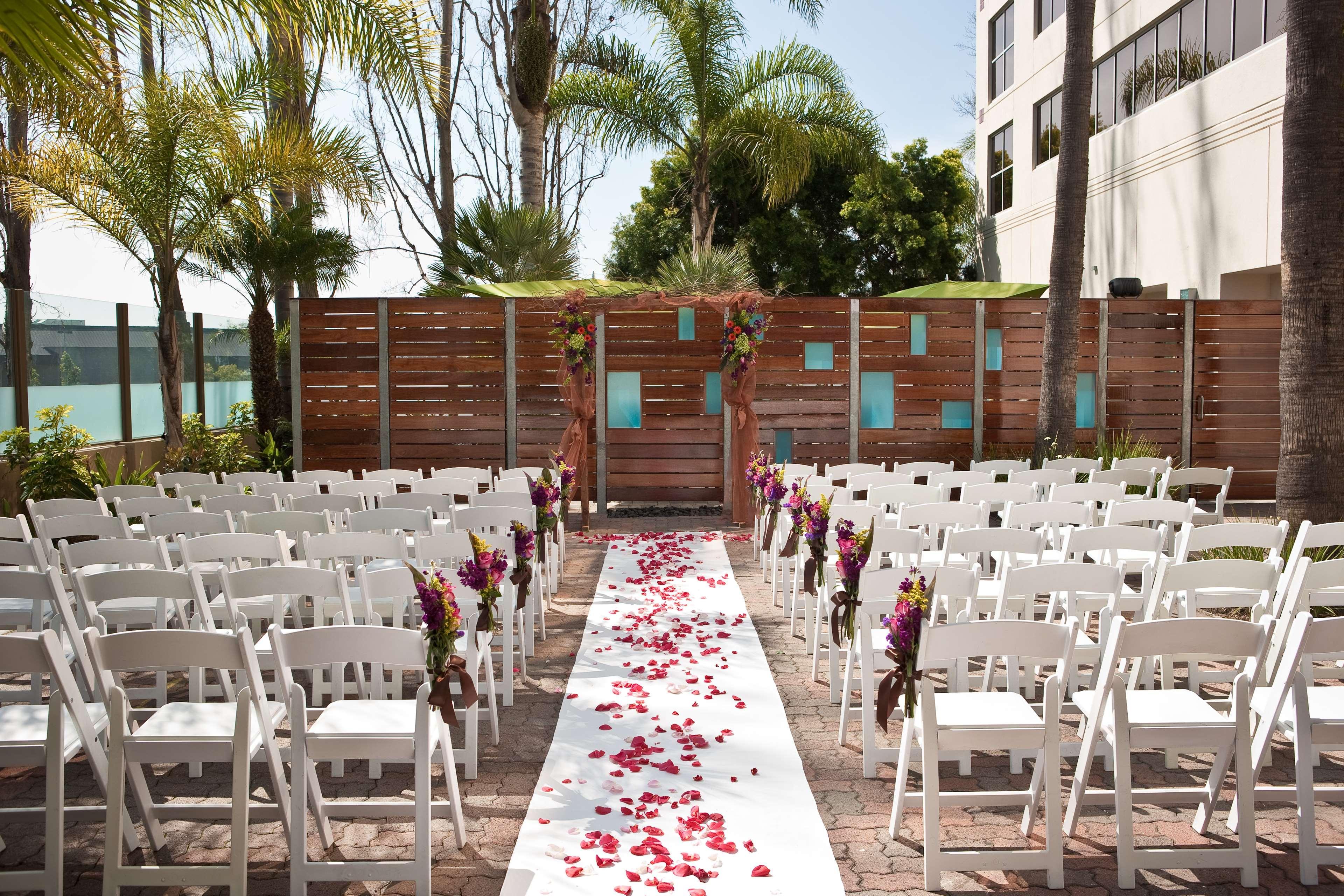 Embassy By Hilton La Jolla 4*