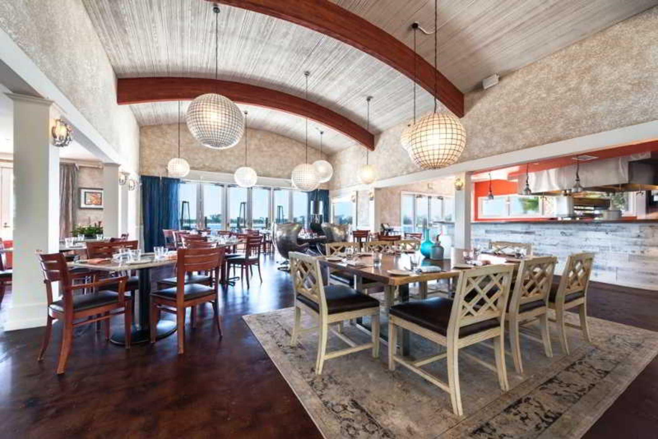 Resort Paradise Point &