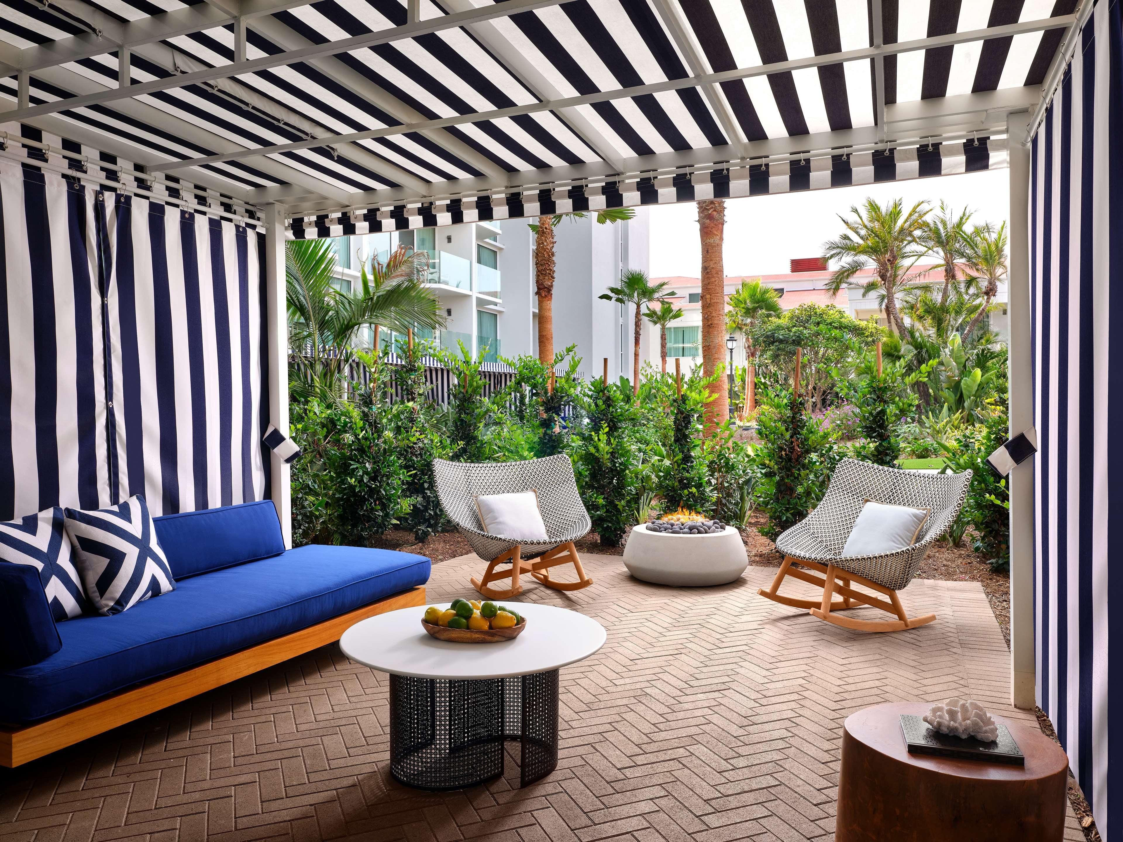 Del Coronado, Curio Collection By Hilton 4*