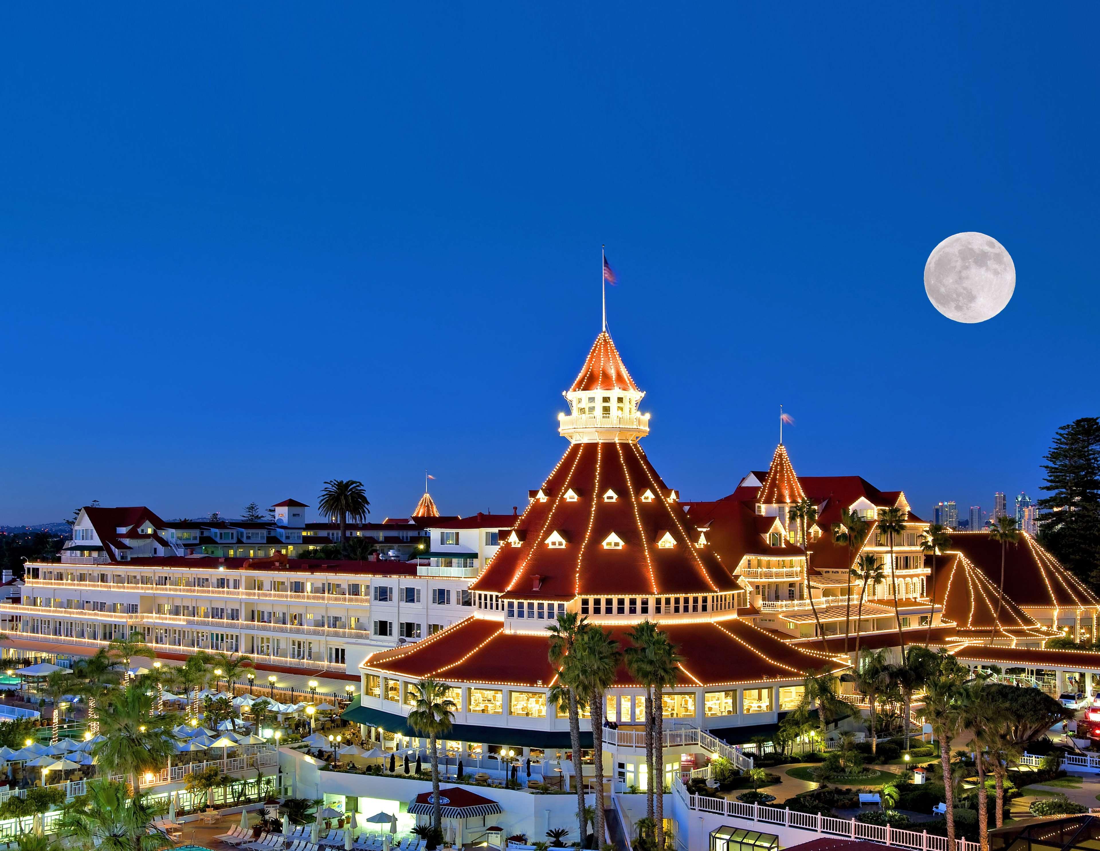 Del Coronado, Curio Collection By Hilton Resort San Diego