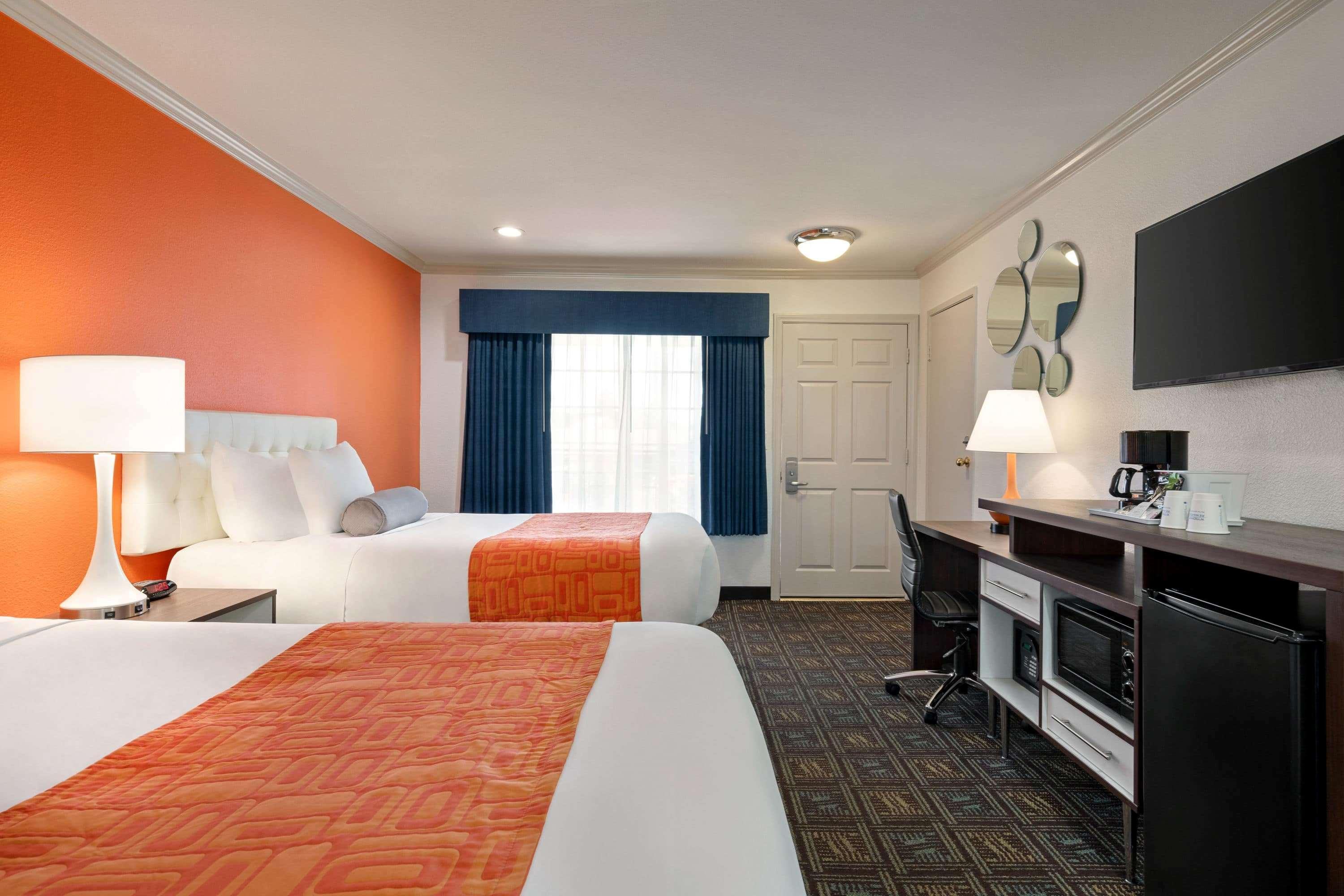 Howard Johnson - Sdsu - State Hotel 2*