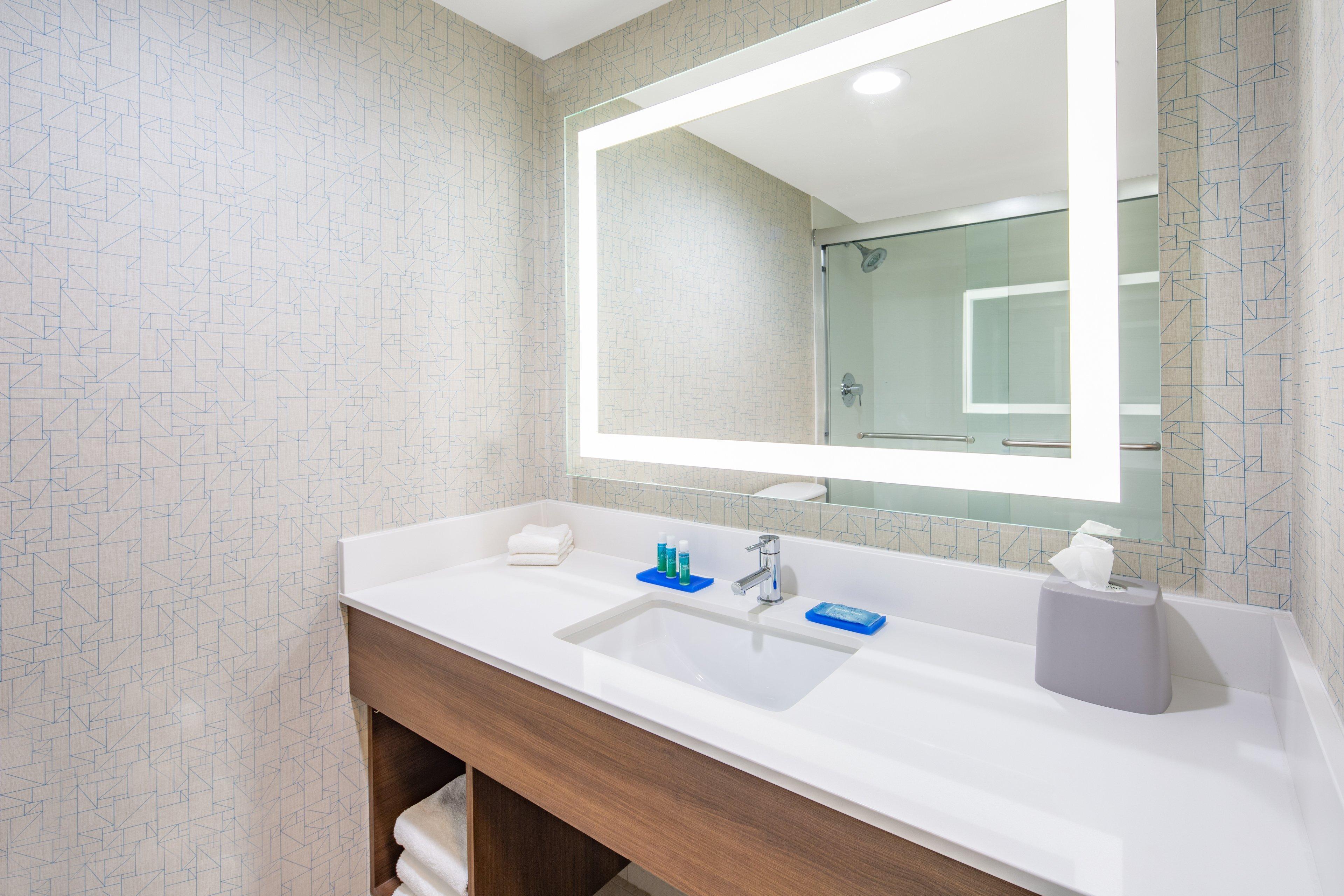 Express Airport-old Town By Ihg Hotel San Diego