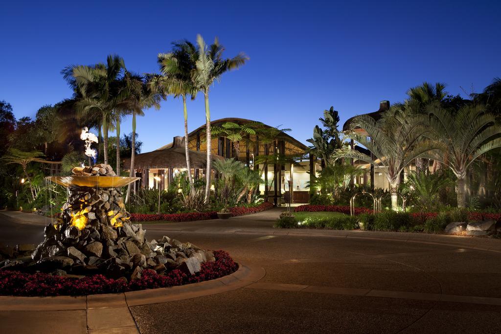 Paradise Point & Resort