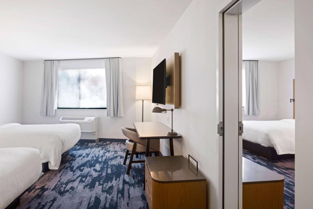 Fairfield & By Marriott Pacific Hotel 2*