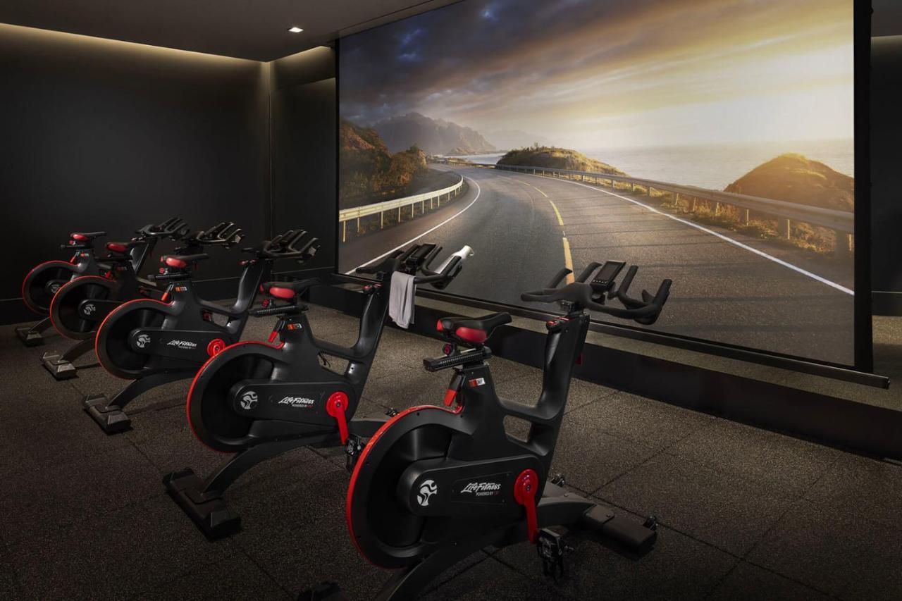 Gaslamp 2br W Gym Sauna Wd Nr Shops San-1 Apartment *