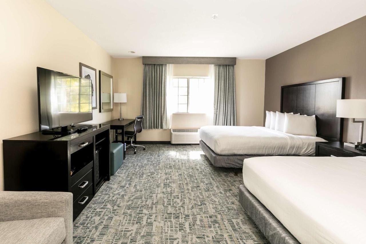 Western & Zoo -seaworld Area Hotel San Diego